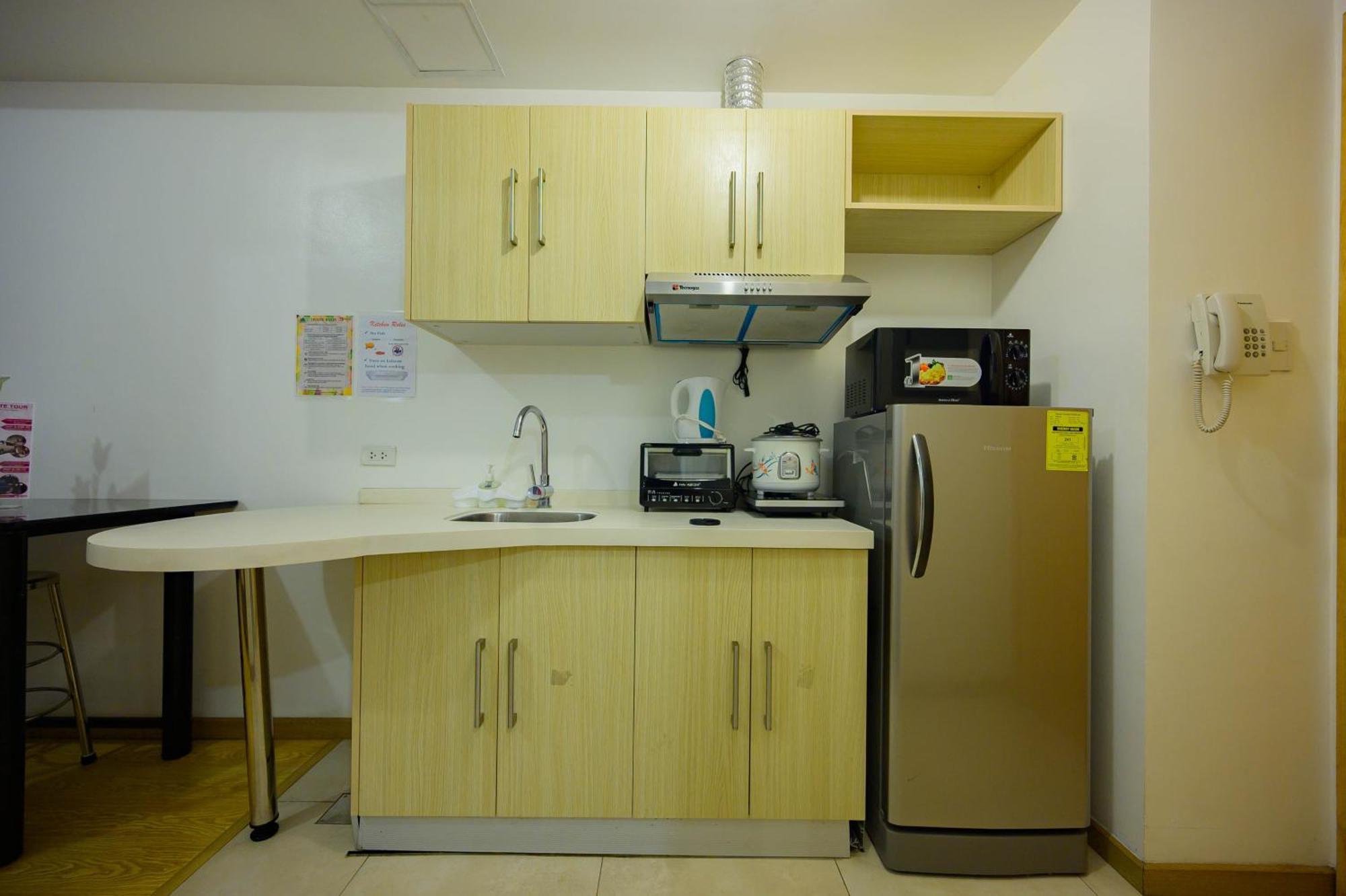 Cedar Peak Condo - Close To Session Road City Center Baguio City Exteriör bild